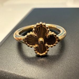18K Gold Ring